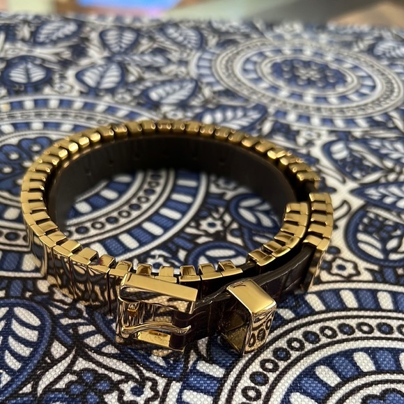Unique MK bracelet - Picture 2 of 4